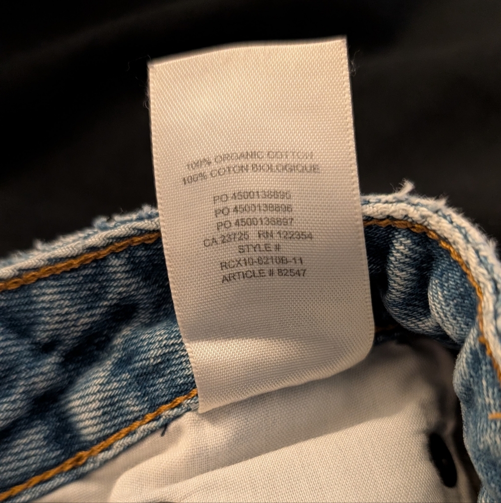 Aritzia Denim Forum High-Rise Baggy Jeans - Picture 8 of 8